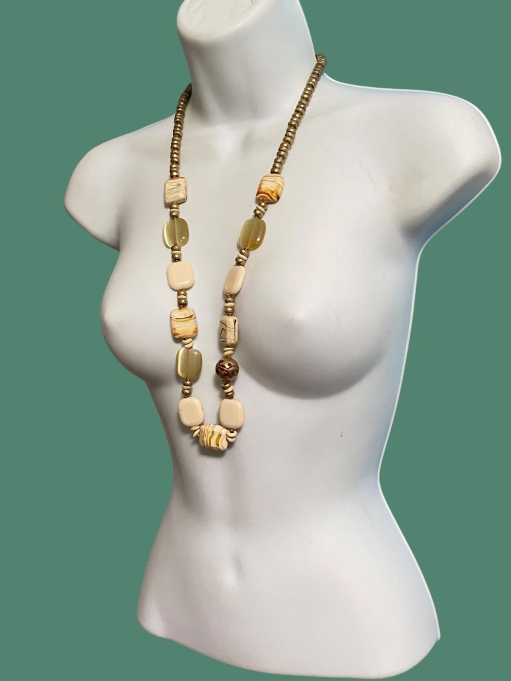 LIZ CLAIBORNE Necklace Ivory Gold Acrylic & Glass Beads Long Toggle Clasp